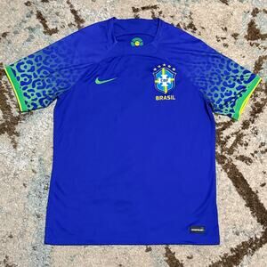 Nike Brazil Away Mens Jersey 2022/23 Size Medium Brasil Soccer Football
